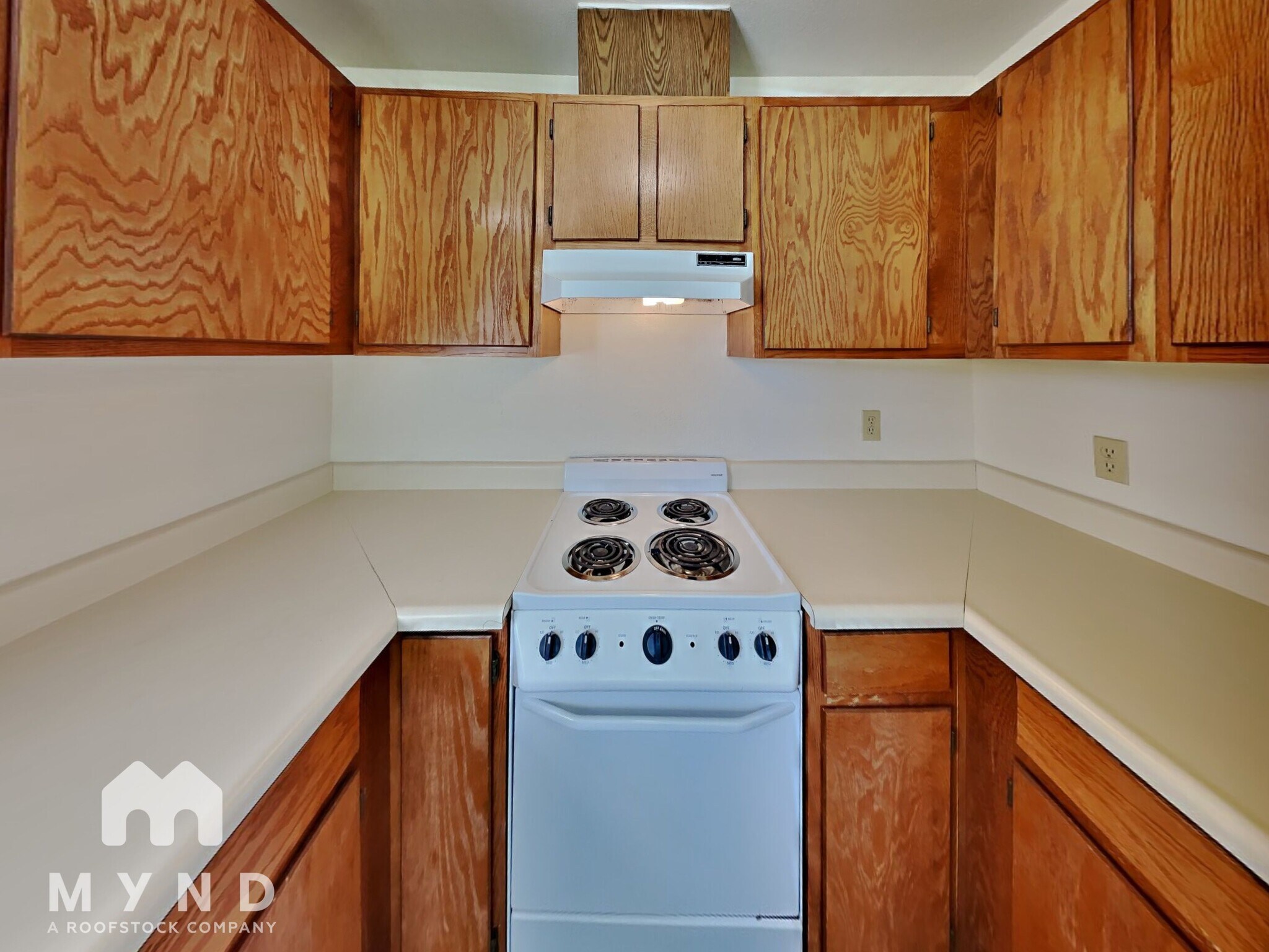 Building Photo - 540 Monroe St