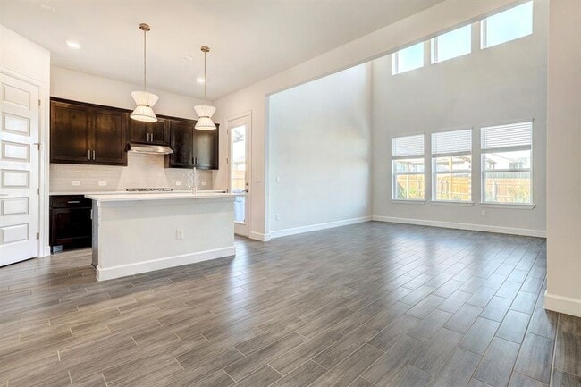 Building Photo - 4705 Sea Salt Dr