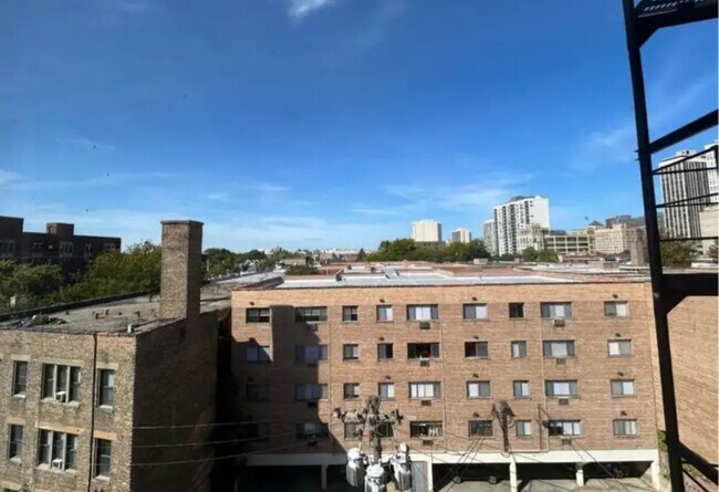 Building Photo - 550 Arlington-610