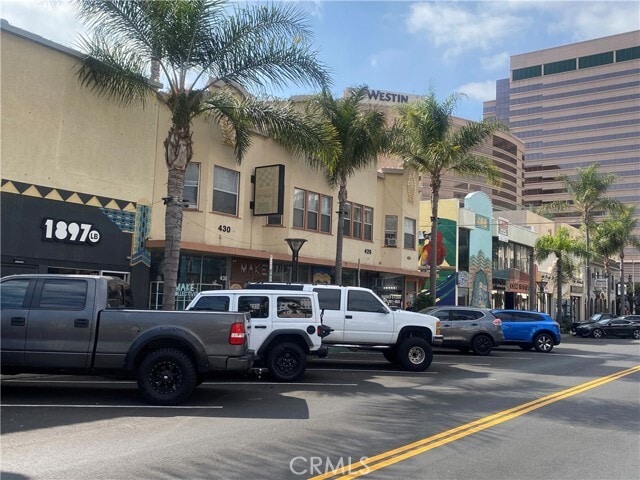 Building Photo - 140 Linden Ave