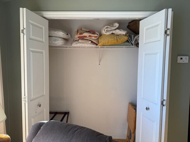 Building Photo - 282 Snyder Rd