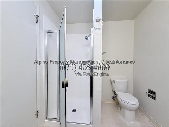 Building Photo - 19560 NW Mahama Pl