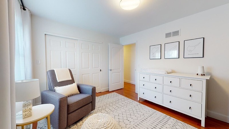 Building Photo - 2548 Grayland Walk