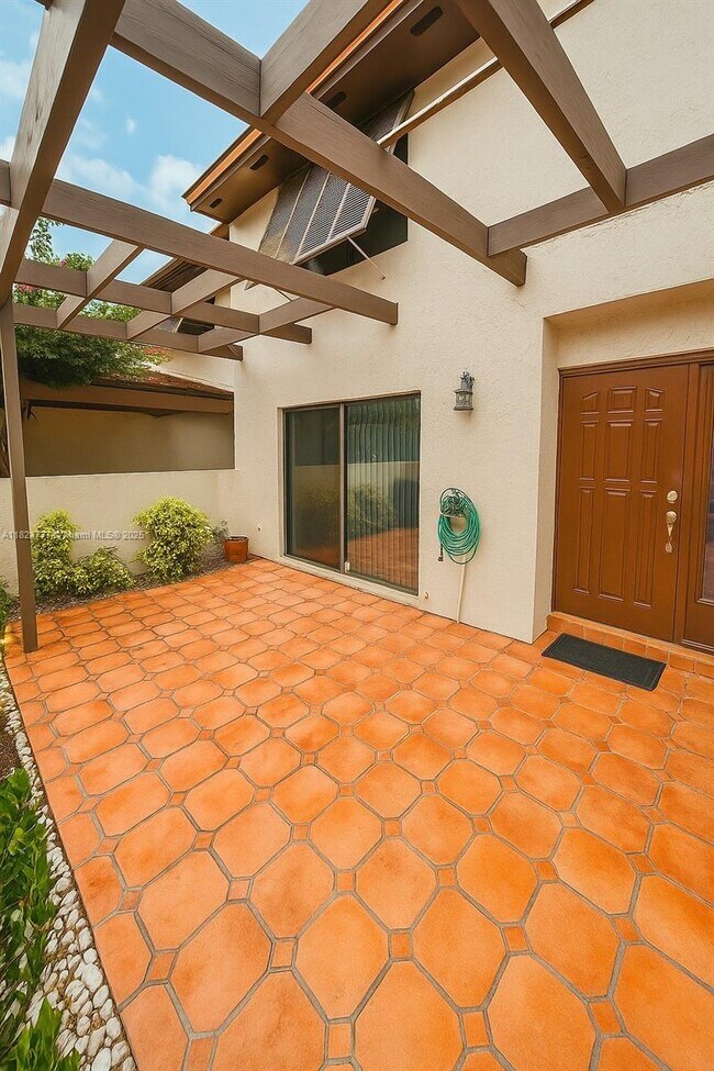 Building Photo - 13341 SW 88th Terrace