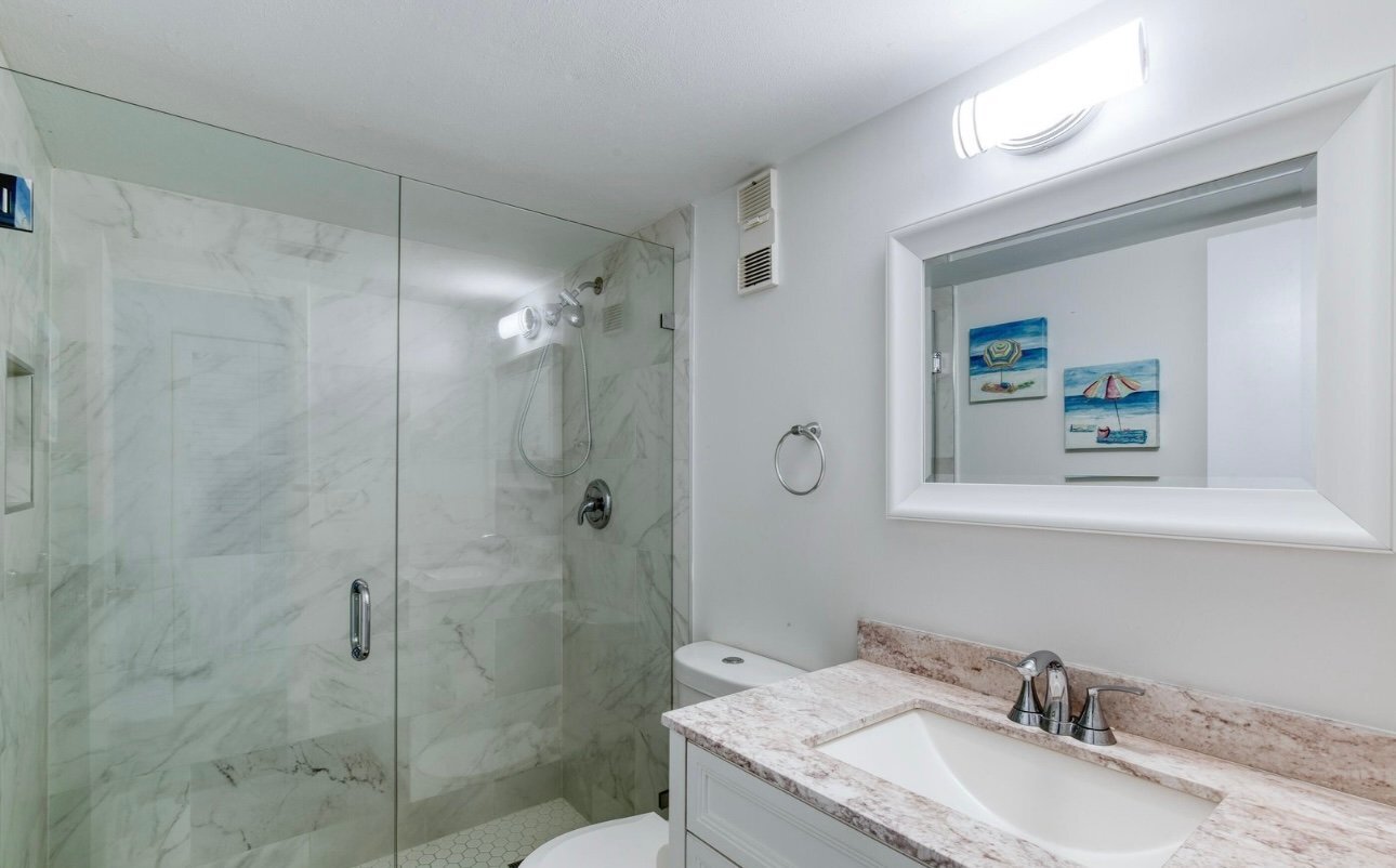 Building Photo - 2100 Ocean Shore Blvd