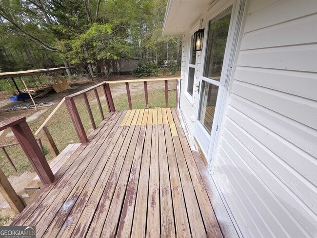 Building Photo - 15 Dixie Dr