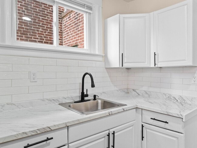 Building Photo - 1983 73rd Ave