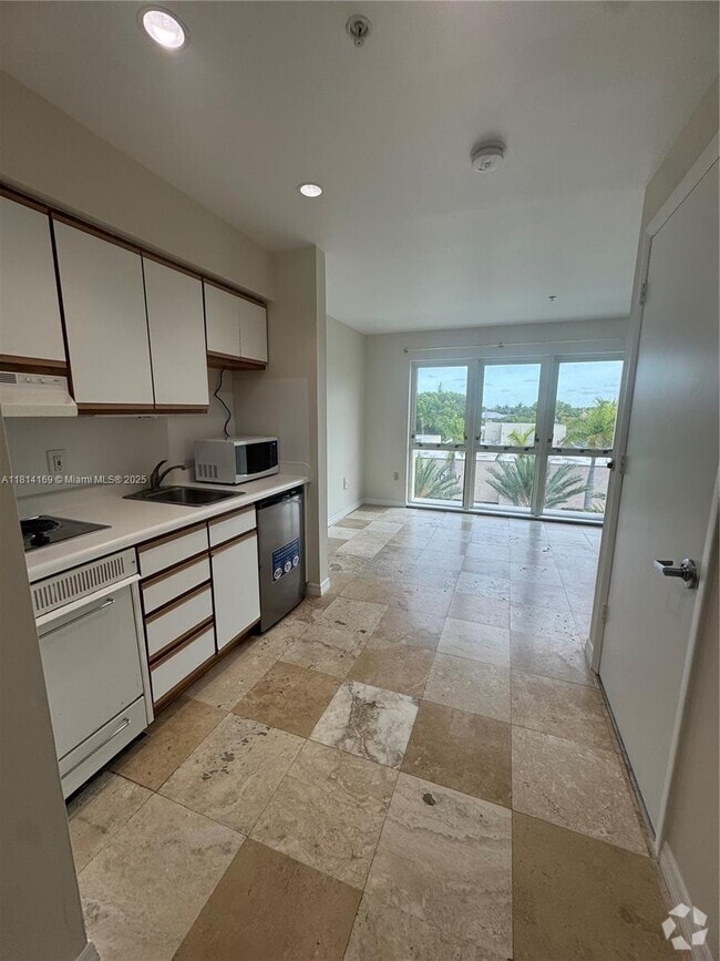 Building Photo - 5703 SW 72nd St