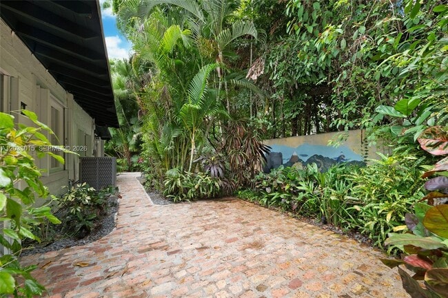 Building Photo - 3797 El Prado Blvd