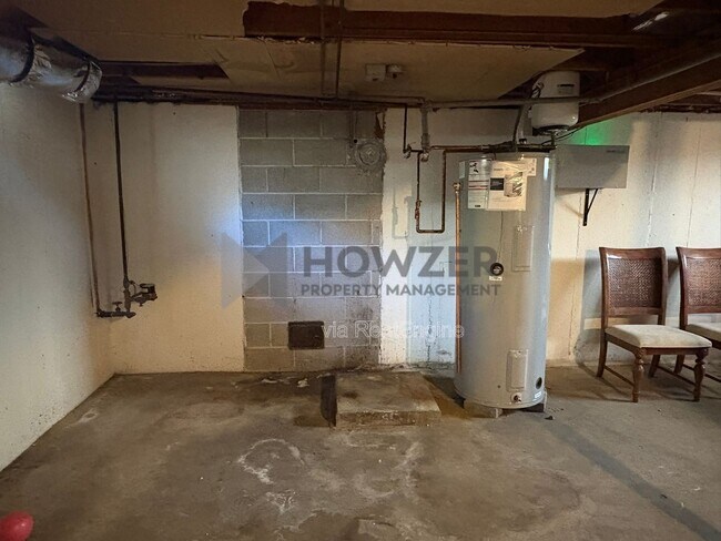 Building Photo - 20 Ellis Dr