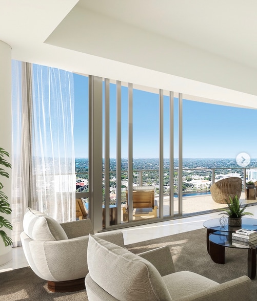 Building Photo - 400 Central Ave