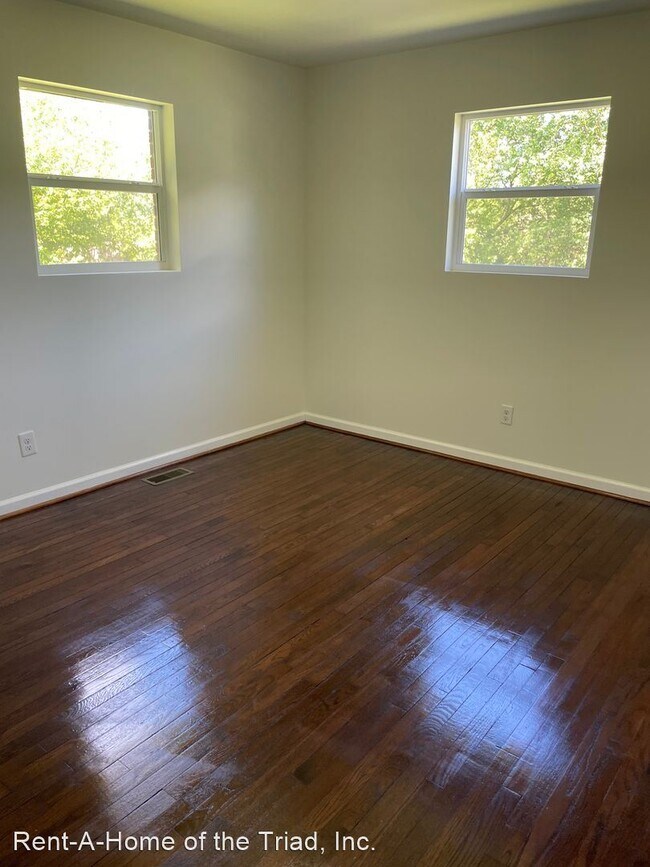 Building Photo - 3 br, 1 bath House - 1405 Bethlehem Lane