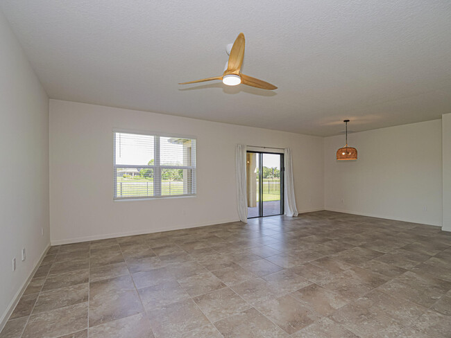 Building Photo - 4103 Keeson Cir