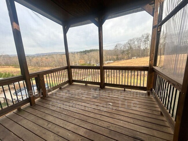 Building Photo - 8149 Ashby Gap Way