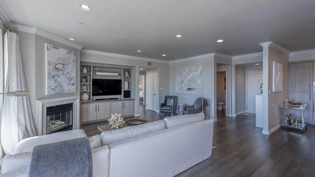 Building Photo - 4346 Tradewinds- MFR