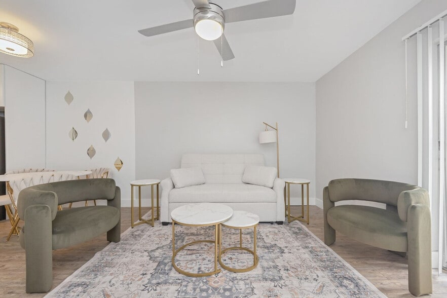 Building Photo - 4403 W Cleveland St