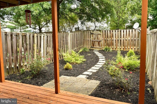 Building Photo - 3838 Angelton Ct