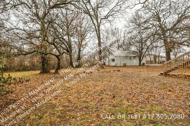 Building Photo - 2255 N Fort Ave