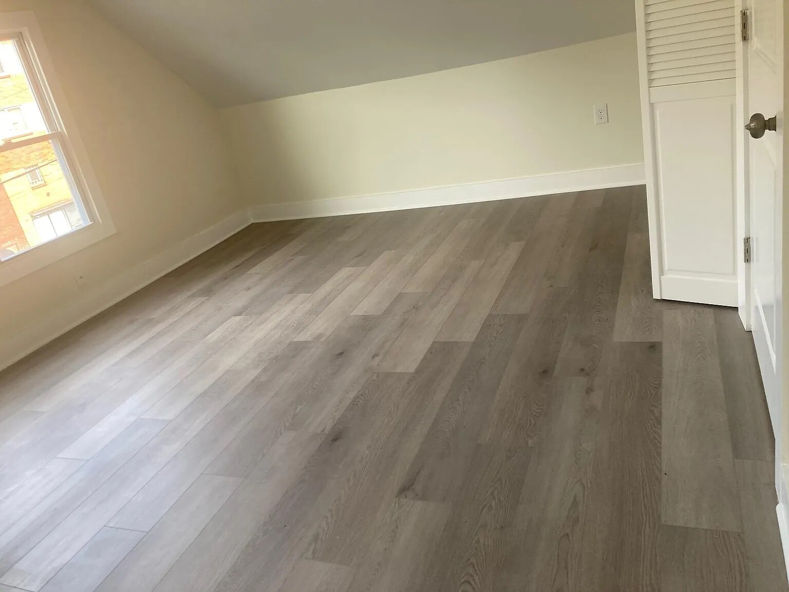 Building Photo - 2303 Murray Ave