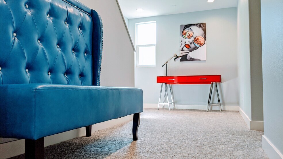 Open office space - 577 Daniel Freeman Cir