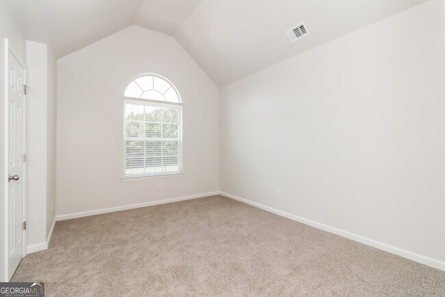 Building Photo - 2774 Elkmont Ridge SW