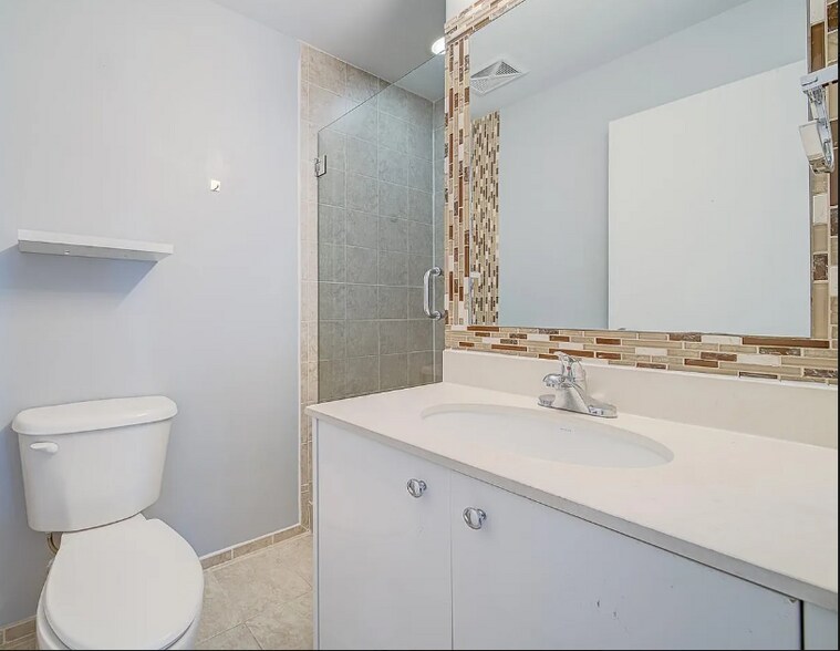 Building Photo - 60 SW 13th St