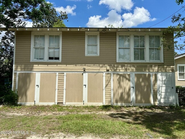 Building Photo - 1556 Dancy St
