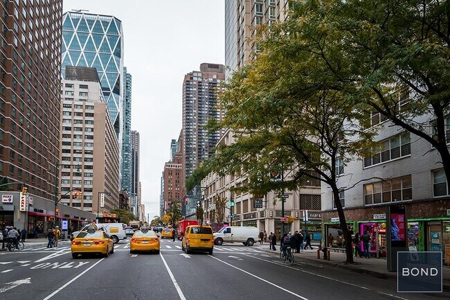 Building Photo - 888 Eighth Avenue
