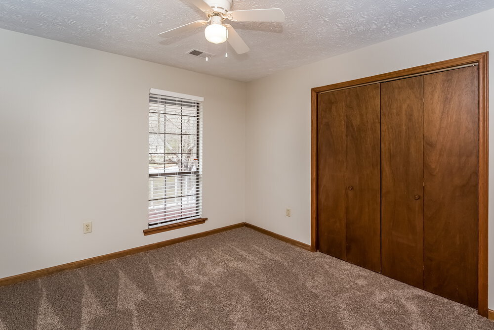 Building Photo - 295 Summertown Dr