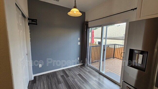 Building Photo - 13642 Garfield St