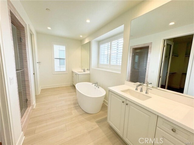 Building Photo - 148 Sabbia