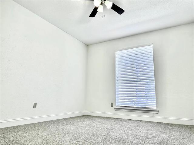 Building Photo - 2345 Monticello Cir