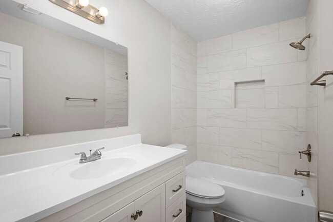Building Photo - 4202 Brandemere Way St