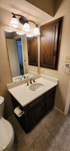 Building Photo - 7737 Village Trail Dr