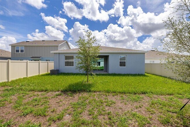 Building Photo - 1620 Marksman Rd