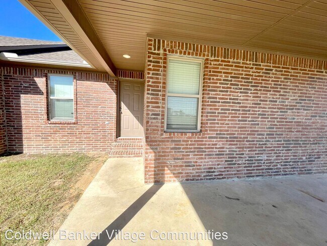 Building Photo - 3 br, 2 bath House - 45 Aaron Street