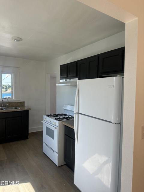 Building Photo - 1714 W 35th Pl