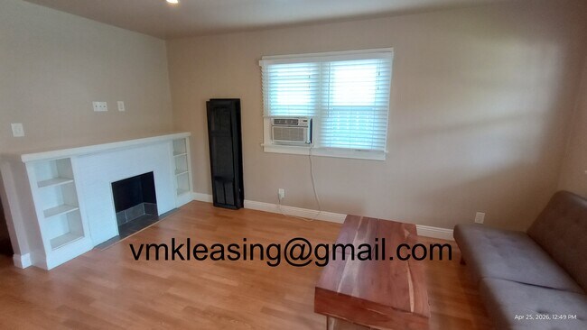 Building Photo - 1095 Bresee Ave