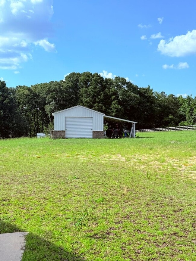 Building Photo - 1781 County Rd 700