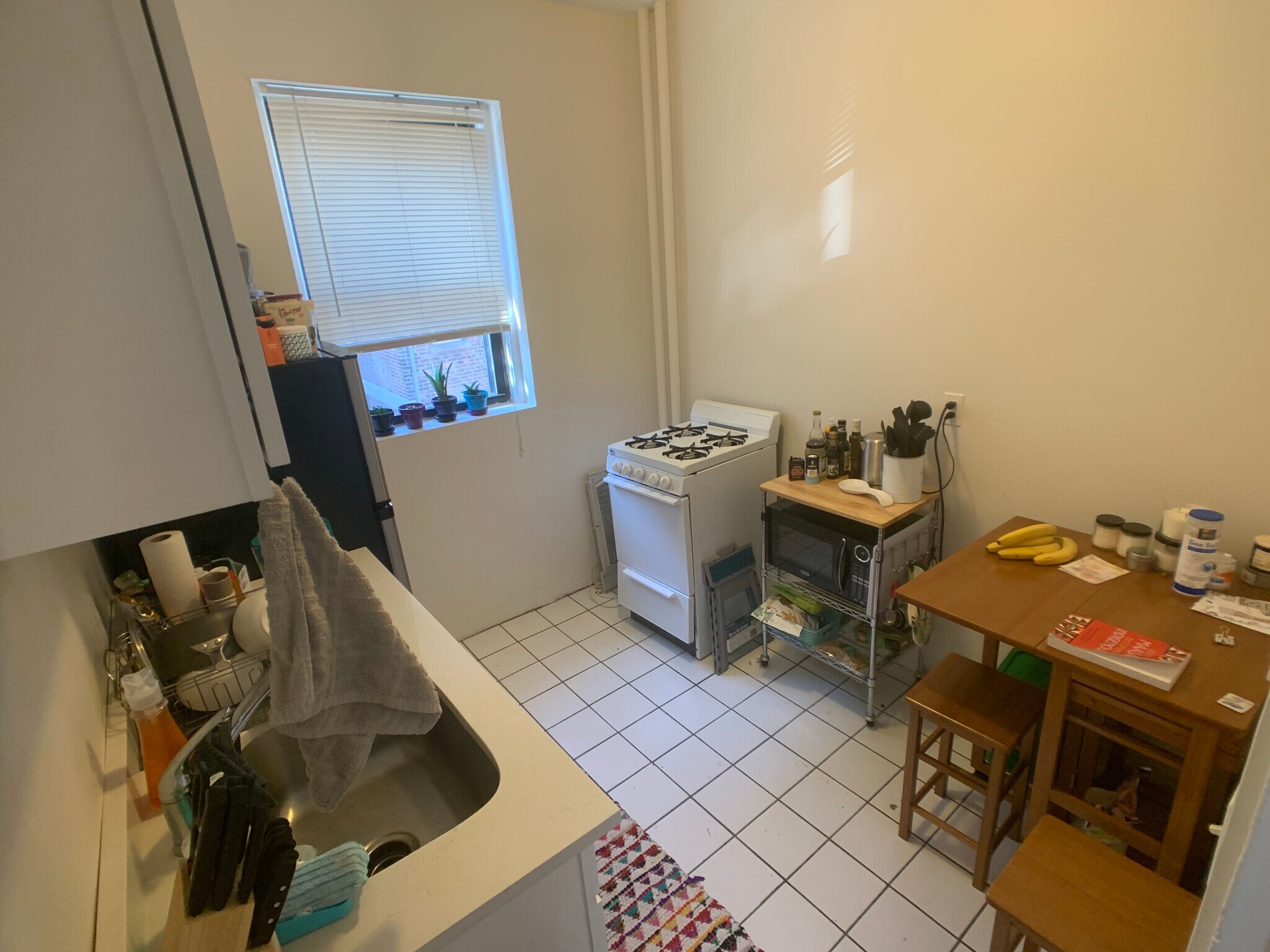 Building Photo - 27 Saint Lukes Rd