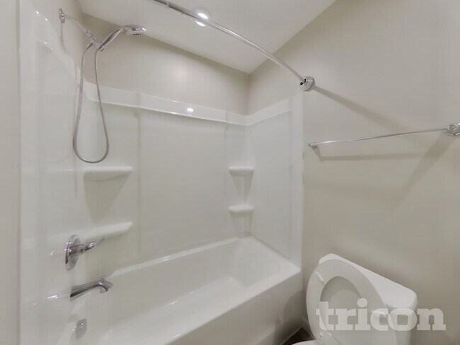 Building Photo - 1034 Cone Blvd