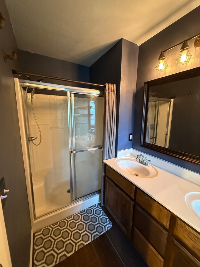 Building Photo - 15920 Korie Dr