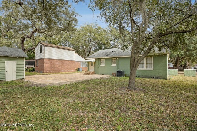 Building Photo - 1406 San Mateo Ave