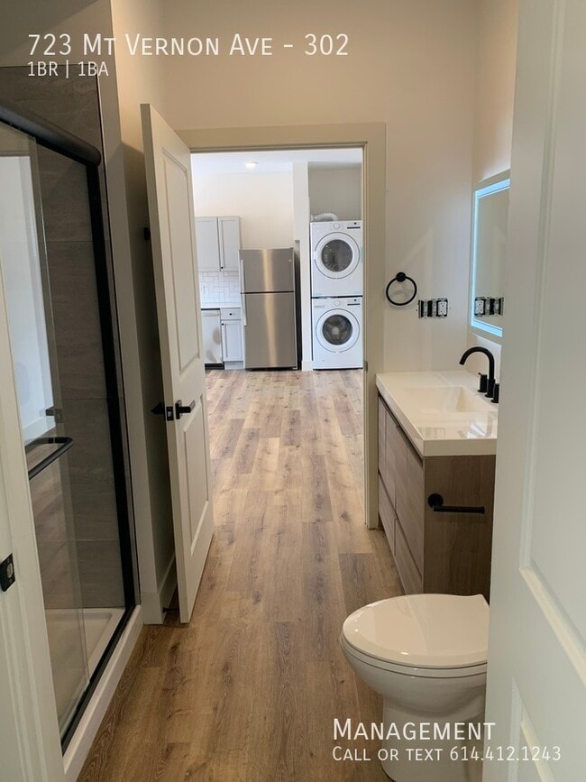 Building Photo - The Luminary