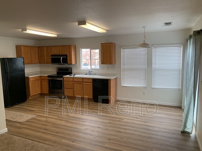 Building Photo - 7732 Corso St