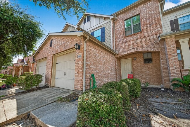 Building Photo - 8042 Montague Manor Ln