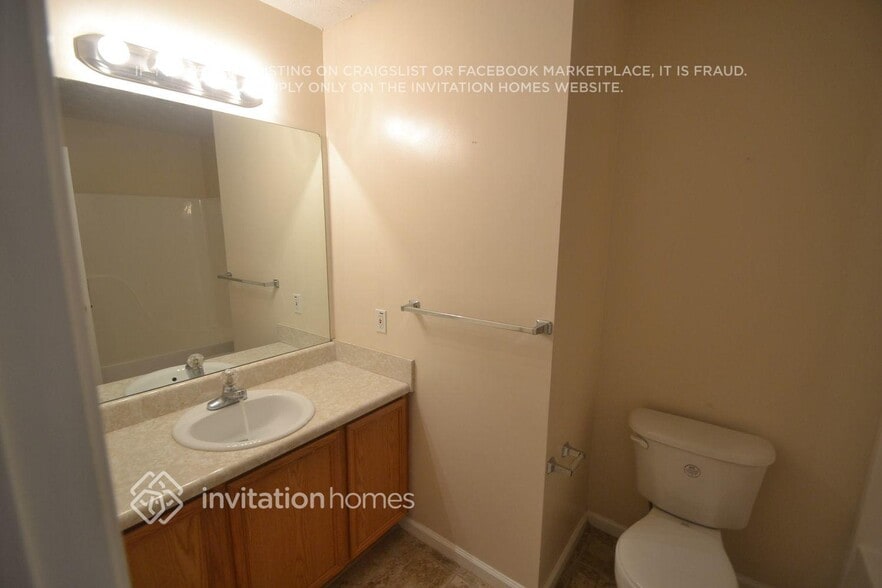 Building Photo - 65 Kenzi Way SW