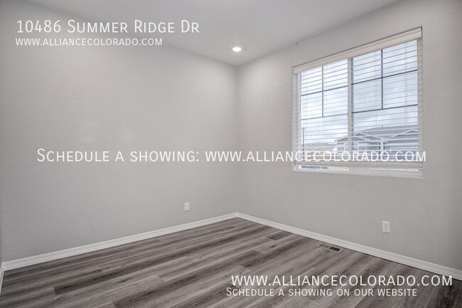 Building Photo - 10486 Summer Rdg Dr