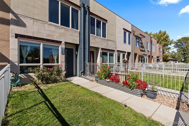 Building Photo - 1571 Wolff St