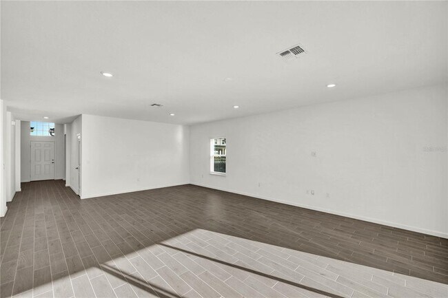 Building Photo - 4473 NW 14th Lp